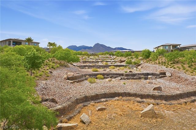 856 Riverlawn Place, Las Vegas, NV 89138