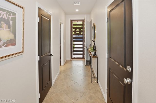 856 Riverlawn Place, Las Vegas, NV 89138