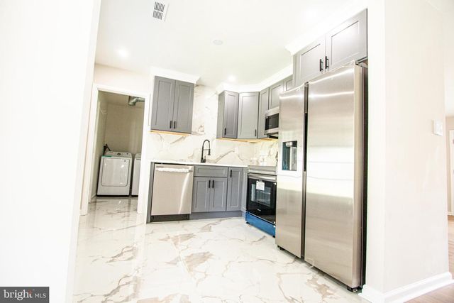 7928 RUSSELL RD, Alexandria, VA 22309