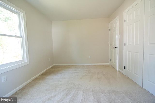 7928 RUSSELL RD, Alexandria, VA 22309