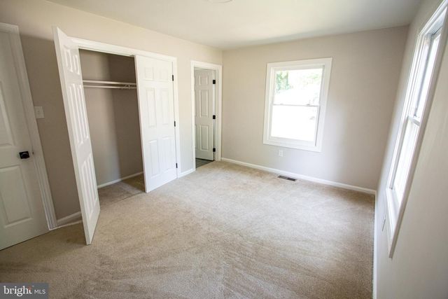 7928 RUSSELL RD, Alexandria, VA 22309