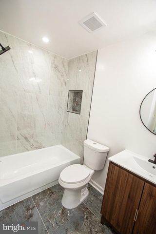 7928 RUSSELL RD, Alexandria, VA 22309