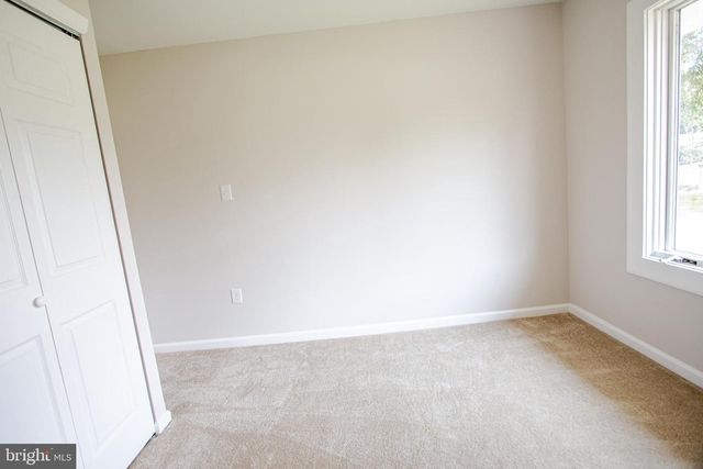 7928 RUSSELL RD, Alexandria, VA 22309
