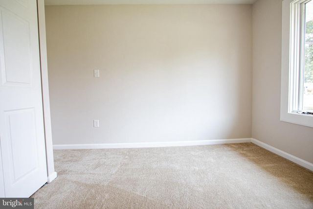 7928 RUSSELL RD, Alexandria, VA 22309