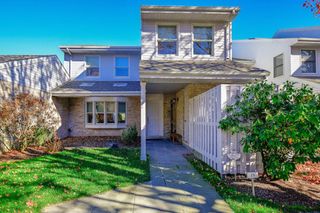 520 Hampton 18, Southampton, NY 11968