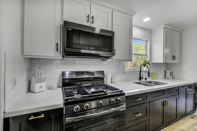 21507 Juliann Alyes, Porter, TX 77365