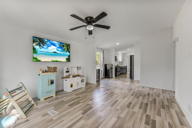 21507 Juliann Alyes, Porter, TX 77365