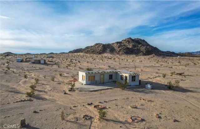 2981 IDLE Lane, 29 Palms, CA 92277