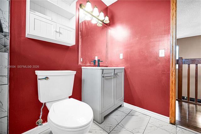 1500 SW 98th Ave, Pembroke Pines, FL 33025