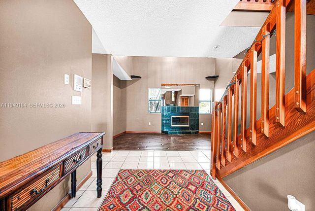 1500 SW 98th Ave, Pembroke Pines, FL 33025