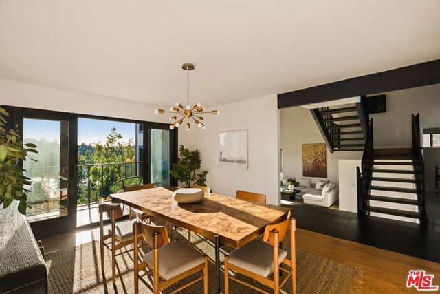 2485 Lindsay Lane, Los Angeles, CA 90039