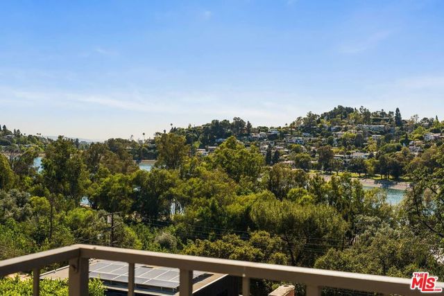 2485 Lindsay Lane, Los Angeles, CA 90039