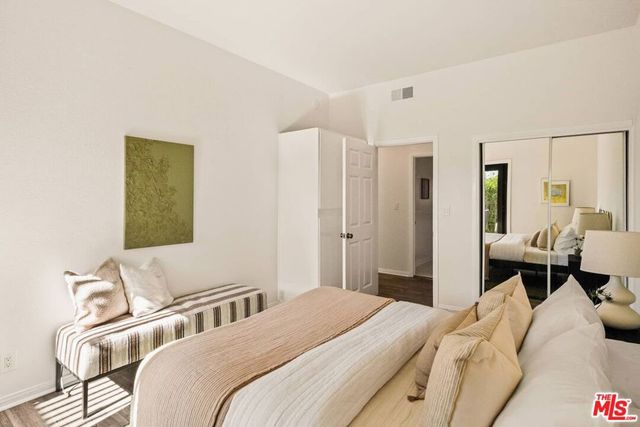 2485 Lindsay Lane, Los Angeles, CA 90039