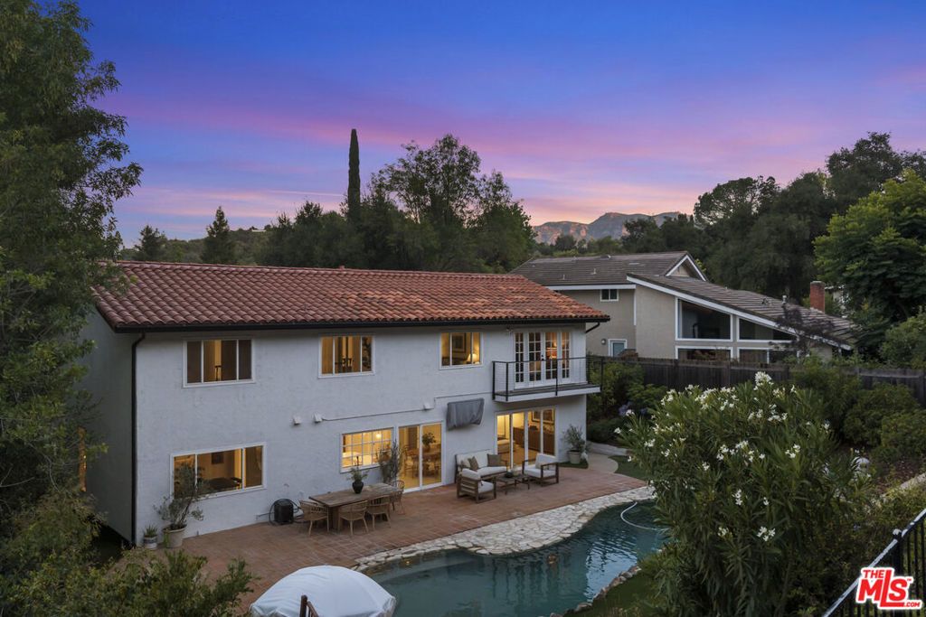 Image 36 of property listing at 2267 Kelmscott Court, Westlake Village, CA 91361