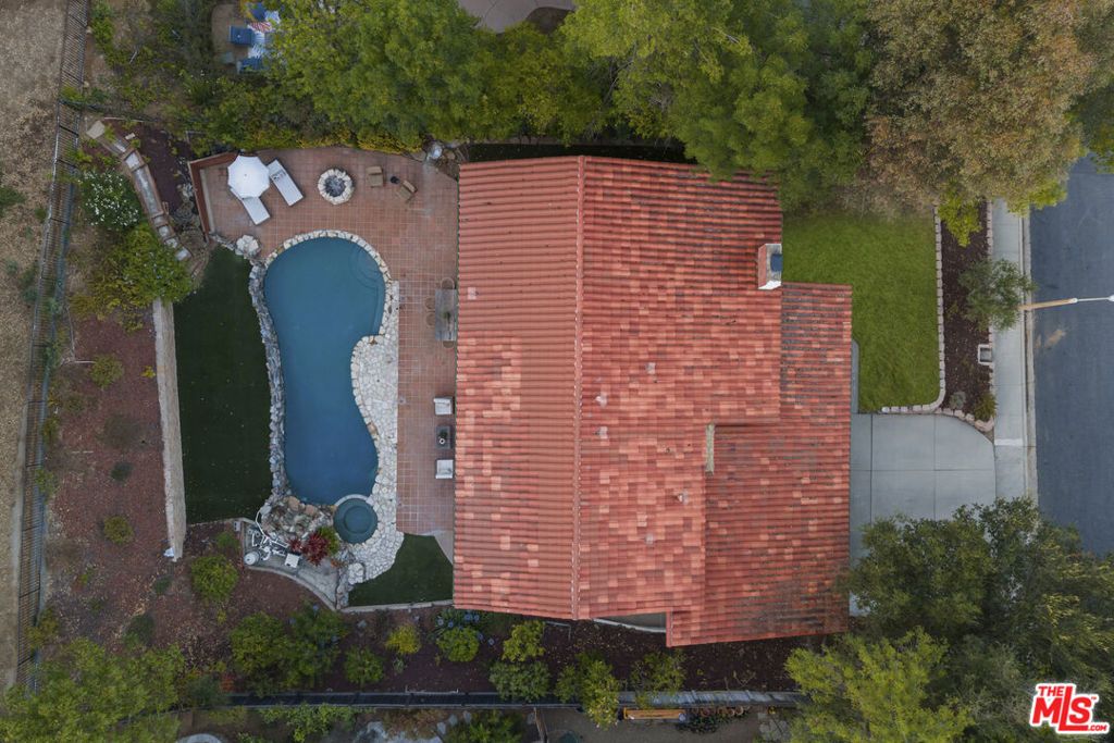 Image 41 of property listing at 2267 Kelmscott Court, Westlake Village, CA 91361