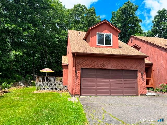 102 Potuccos Ring Road, Wolcott, CT 06716