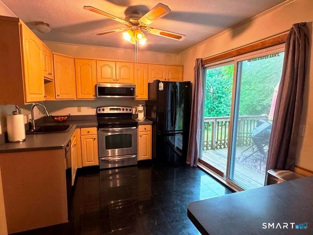 102 Potuccos Ring Road, Wolcott, CT 06716