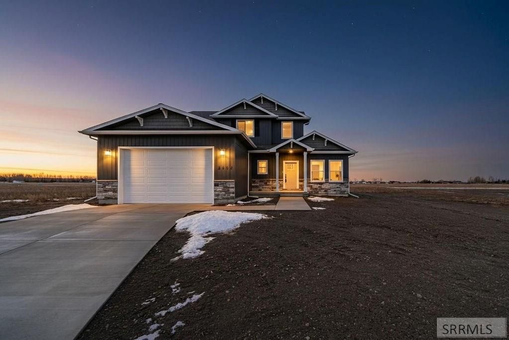 Image 2 of property listing at 2602 Winter Dr, Rexburg, ID 83440