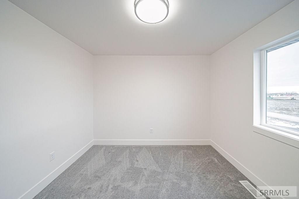 Image 26 of property listing at 2602 Winter Dr, Rexburg, ID 83440