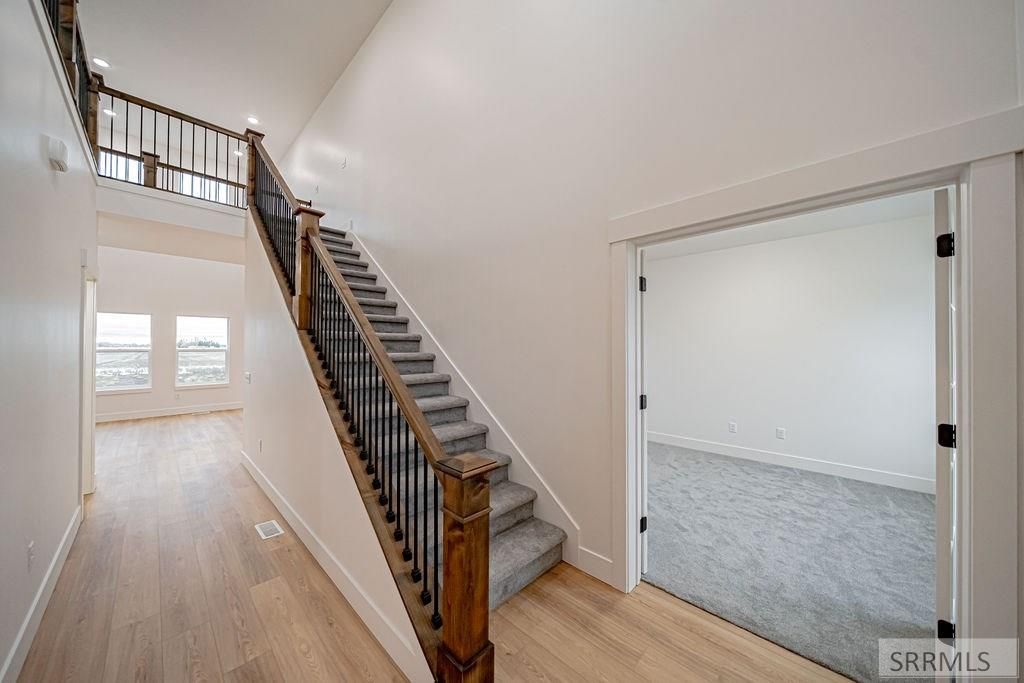Image 4 of property listing at 2602 Winter Dr, Rexburg, ID 83440