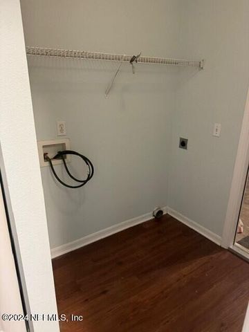 9151 RIDGE BRIER Lane, Jacksonville, FL 32225