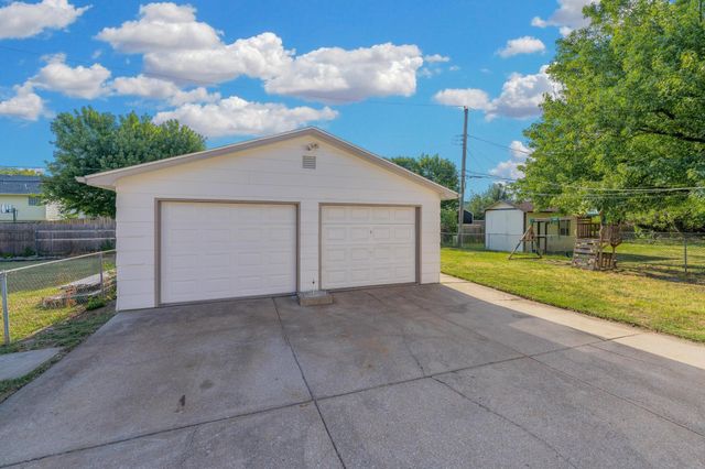 122 N Gow, Wichita, KS 67203