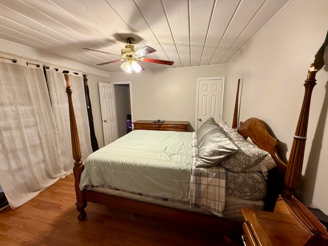 1057 7th Street, West Plains, MO 65775