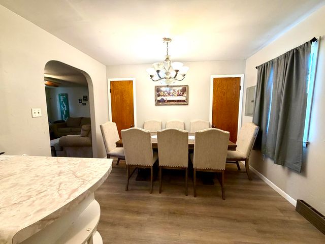 1057 7th Street, West Plains, MO 65775