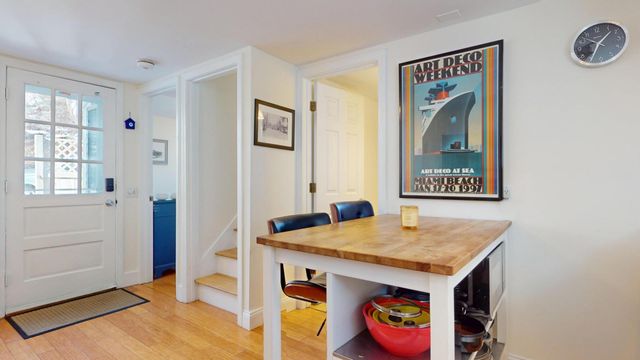 208 Bradford Street APT 7, Provincetown, MA 02657