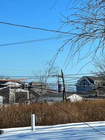 208 Bradford Street APT 7, Provincetown, MA 02657