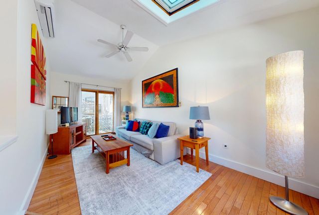 208 Bradford Street APT 7, Provincetown, MA 02657