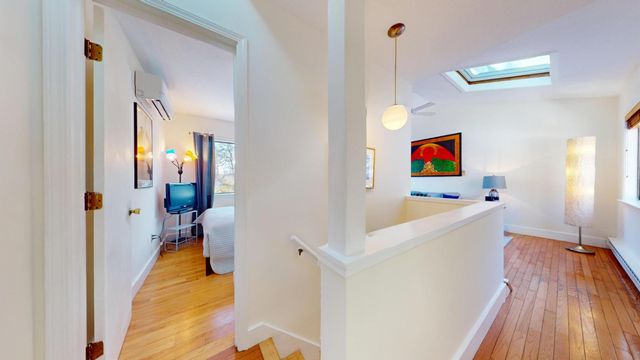 208 Bradford Street APT 7, Provincetown, MA 02657