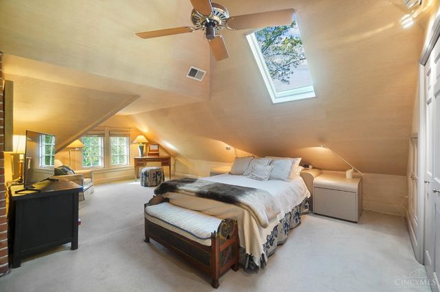 177 Burns Avenue, Wyoming, OH 45215