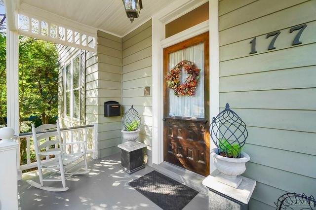 177 Burns Avenue, Wyoming, OH 45215