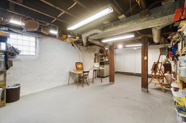 177 Burns Avenue, Wyoming, OH 45215