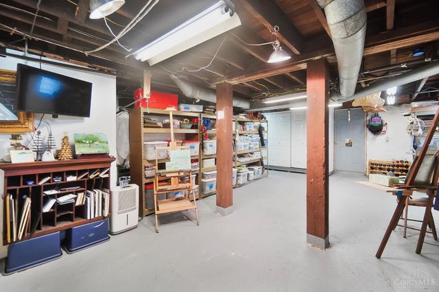 177 Burns Avenue, Wyoming, OH 45215