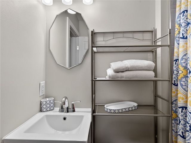 247 Ridgecrest Road, Greece, NY 14626