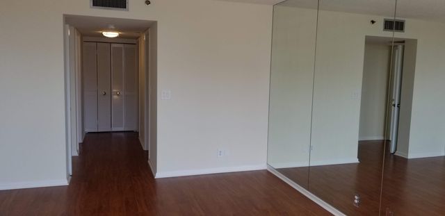 3555 S Ocean Boulevard 411, South Palm Beach, FL 33480