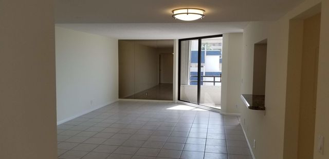3555 S Ocean Boulevard 411, South Palm Beach, FL 33480
