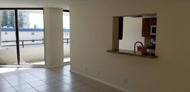 3555 S Ocean Boulevard 411, South Palm Beach, FL 33480