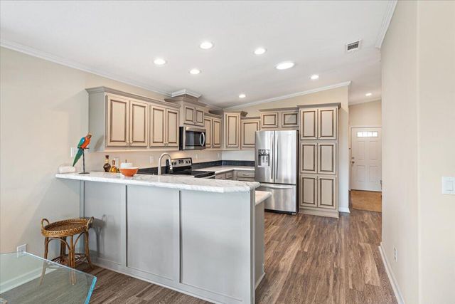 7824 Mcclintock Way, Port St Lucie, FL 34952