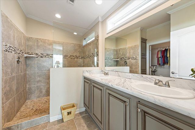 7824 Mcclintock Way, Port St Lucie, FL 34952