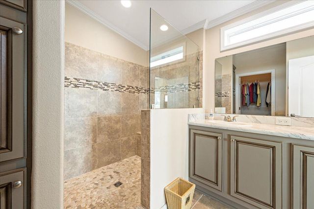 7824 Mcclintock Way, Port St Lucie, FL 34952