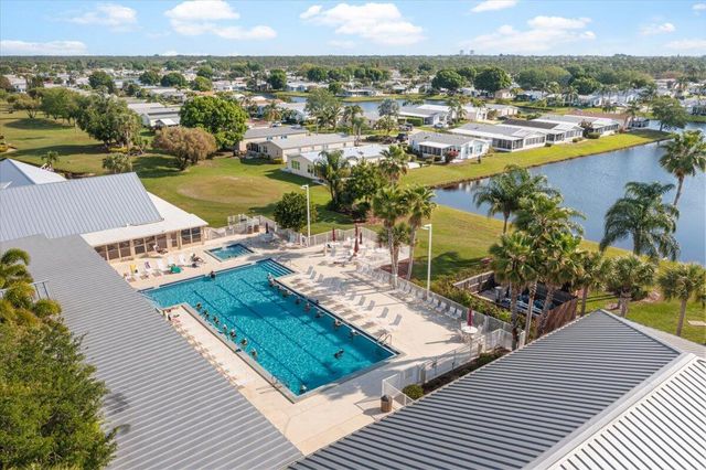 7824 Mcclintock Way, Port St Lucie, FL 34952