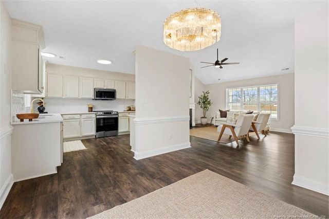 275 Seabiscuit Drive, Raeford, NC 28376