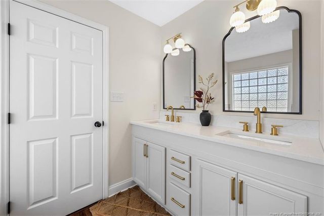 275 Seabiscuit Drive, Raeford, NC 28376