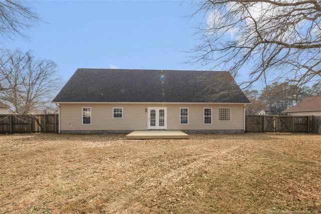 275 Seabiscuit Drive, Raeford, NC 28376