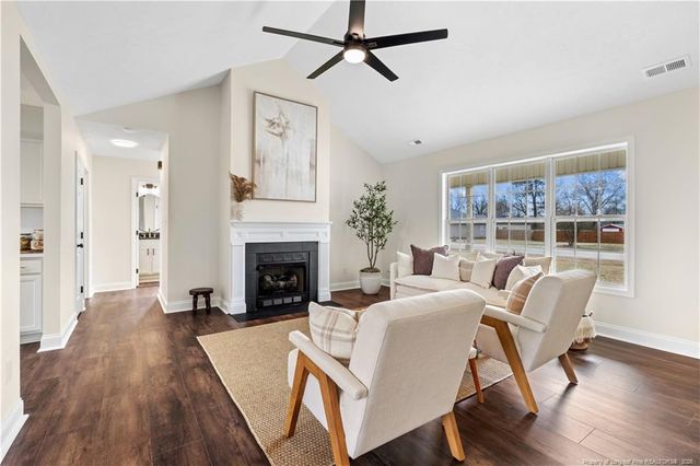 275 Seabiscuit Drive, Raeford, NC 28376