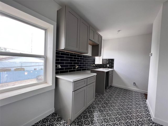 415 Fairview Avenue 8, Houston, TX 77006