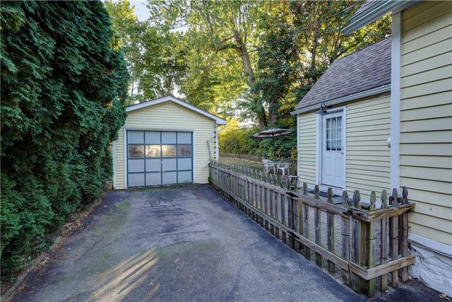 185 Caroline Street, Rochester, NY 14620